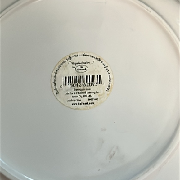 Marjolein Bastin Blue Floral Wreath Pie Plate by Hallmark Nature's Sketchbook - Picture 3 of 6